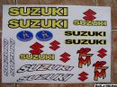 Tabulka 45x34 samolepky - slab folie - Suzuki 